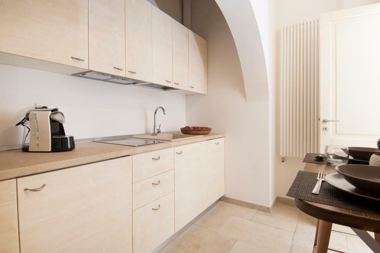 Dimora Via Vitti - Puglia Mia Apartments Monopoli Extérieur photo